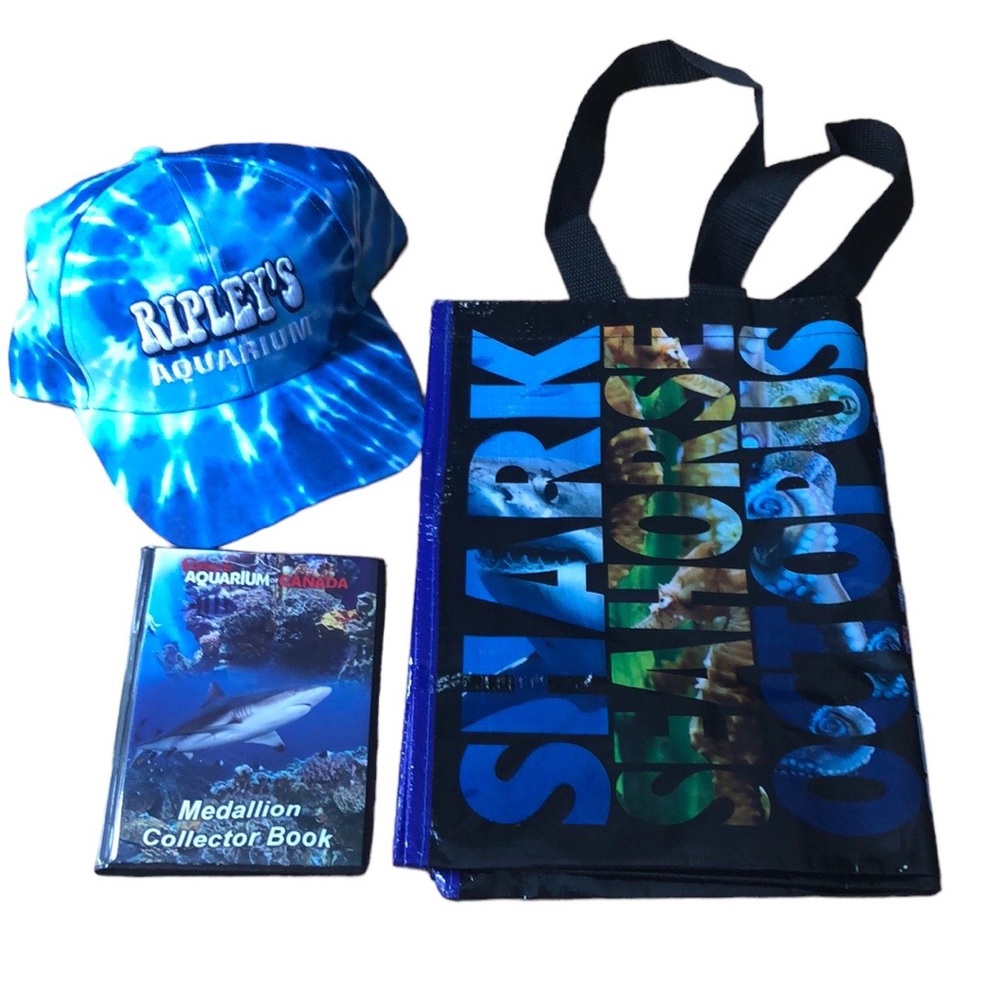 Ripley’s Aquarium Hat Pack